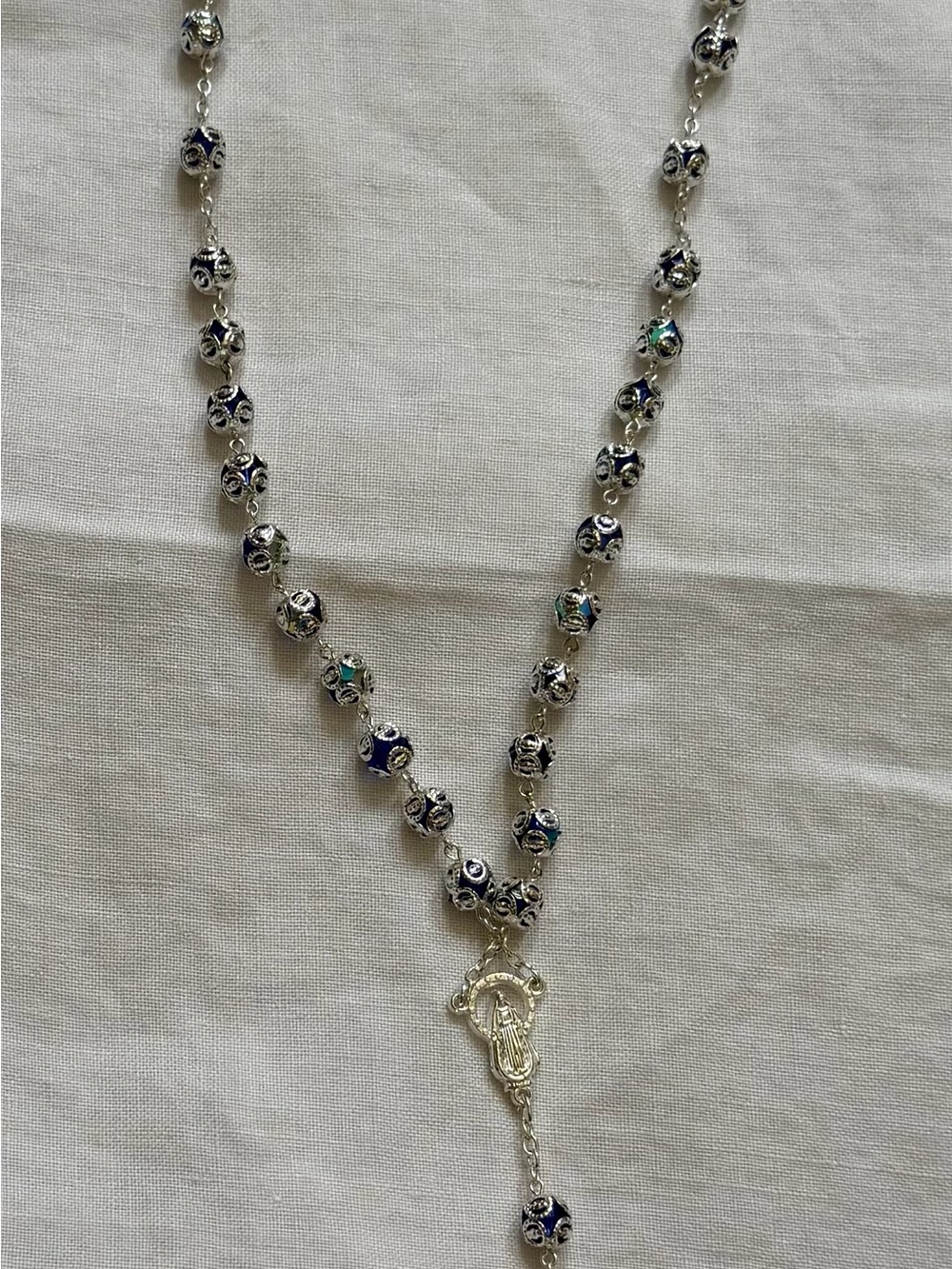 Authentic Turquish Artisan Beaded crucifix Handcrafted in Ephesus - Picture 5 of 8